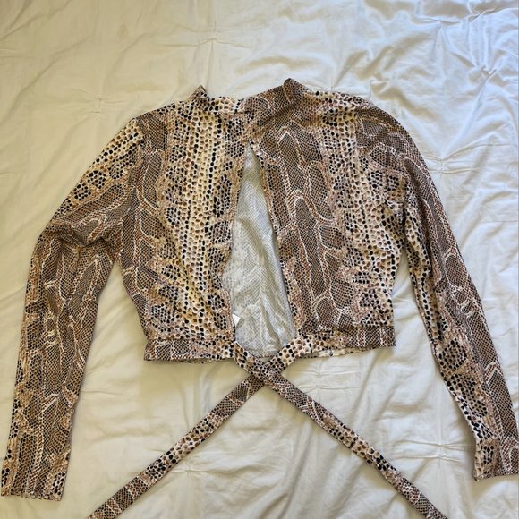 Vitamin A Swimsuit Set - Picture 9 of 15